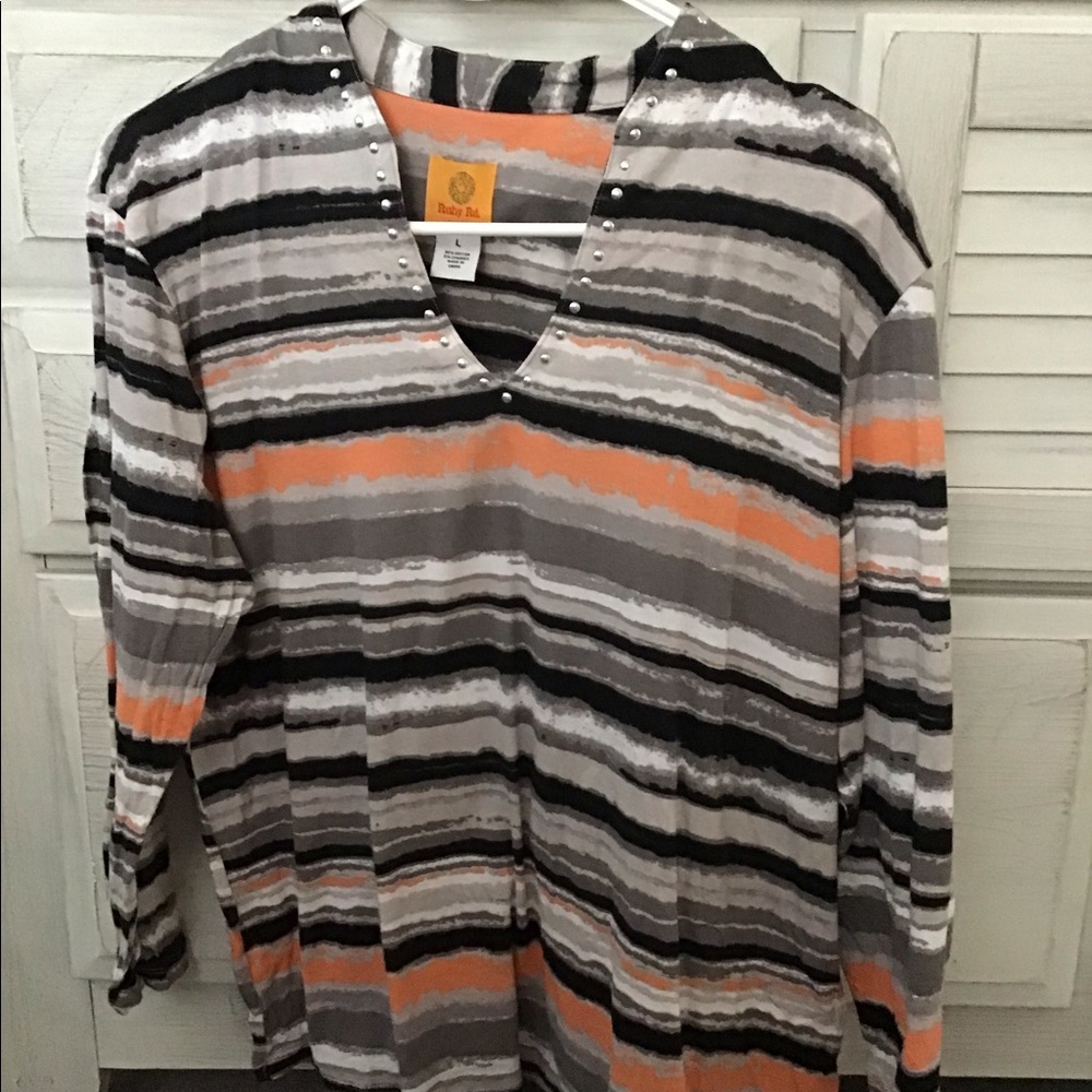 NWOT Ruby Rd top